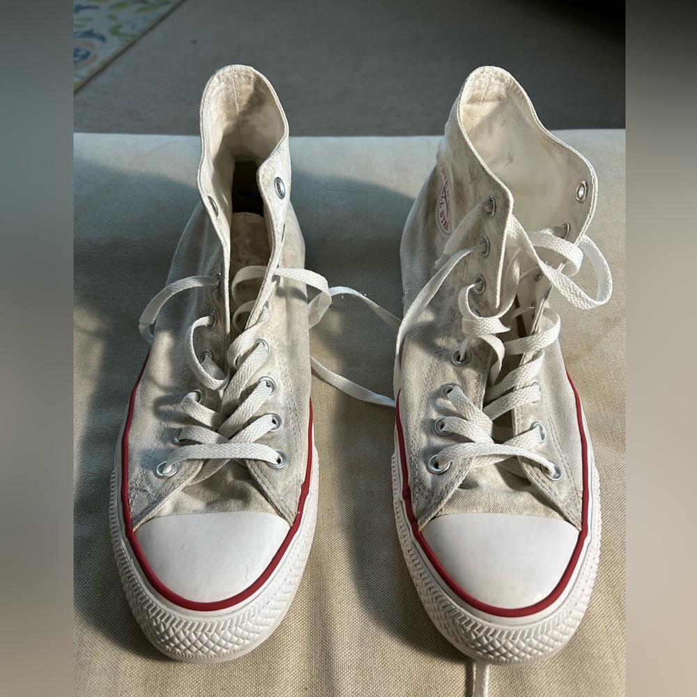Men’s Converse All Star model M7650 men’s size 11 dirty white
